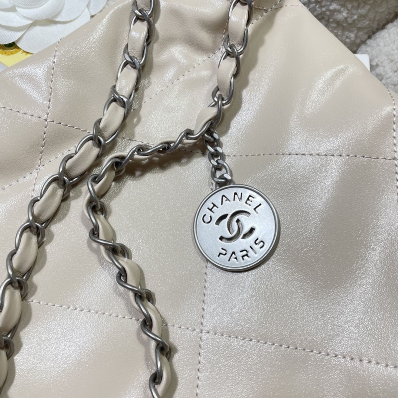 Ch**el hobo 22 bags